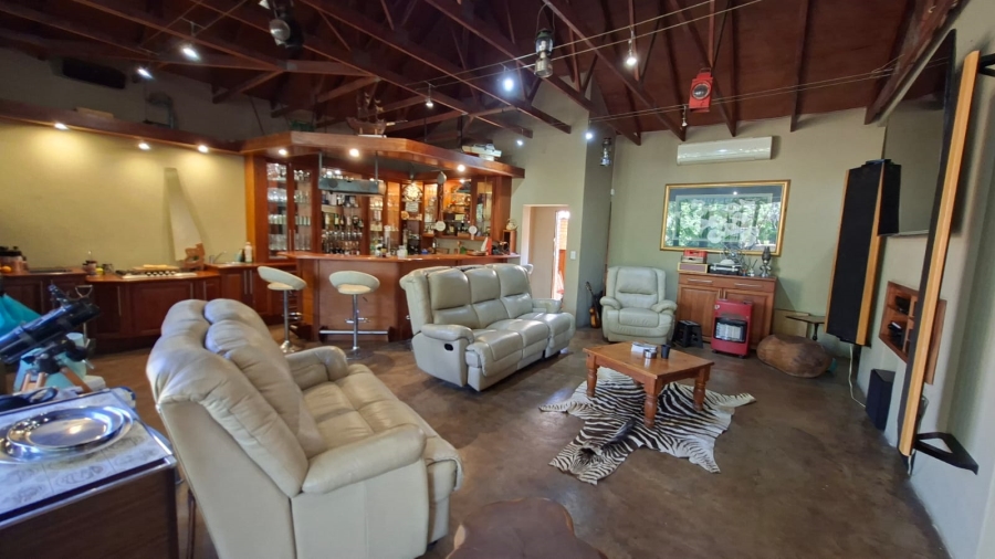 5 Bedroom Property for Sale in Rietvly A H North West